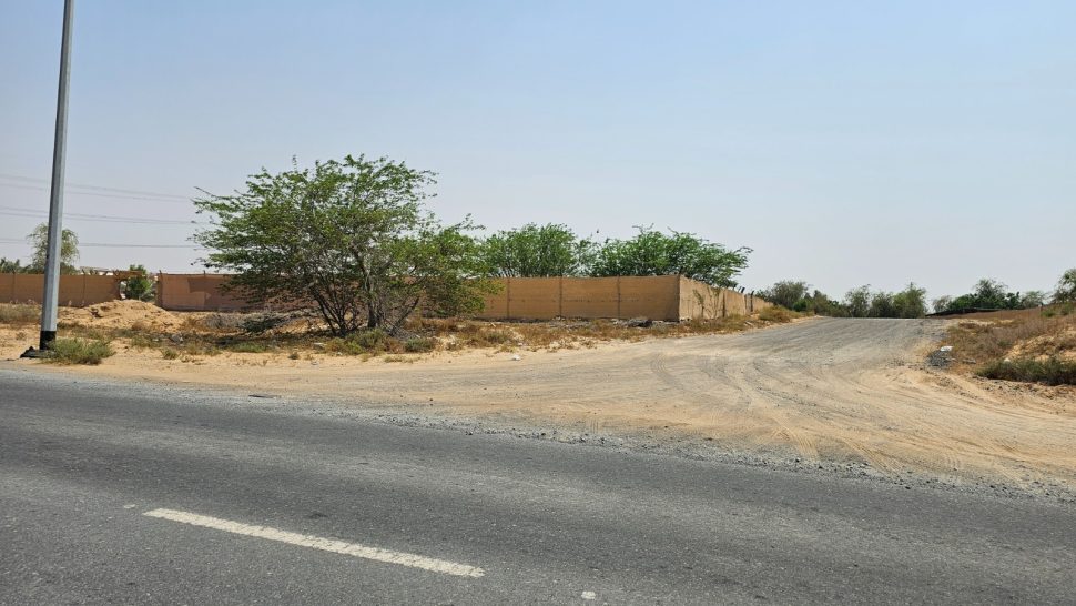 أراضي سكنية للبيع في منطقة الحليو 2 بإمارة عجمان مشروع الحليو P4 –