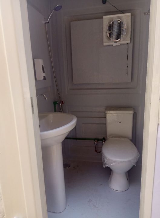 مصنع حمامات جاهزة – شركة الآمل للفايبر جلاس