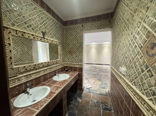 للايجار فيلا فى سلوى قvilla for rent in salwa block11